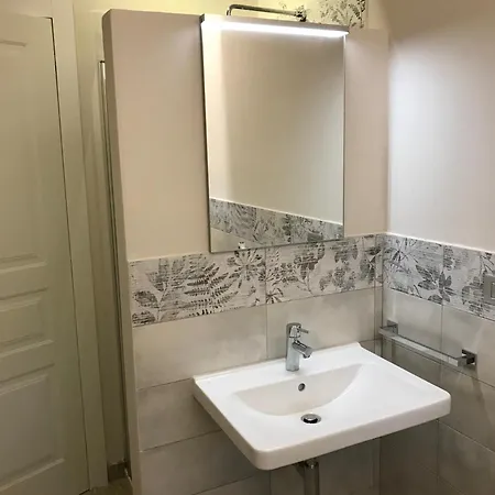 Corte Lavarini 3*