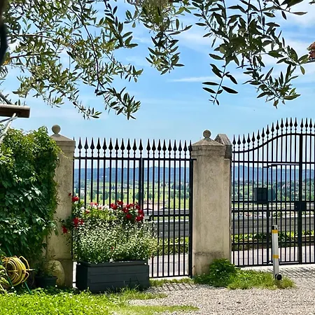 Corte Lavarini فومانه